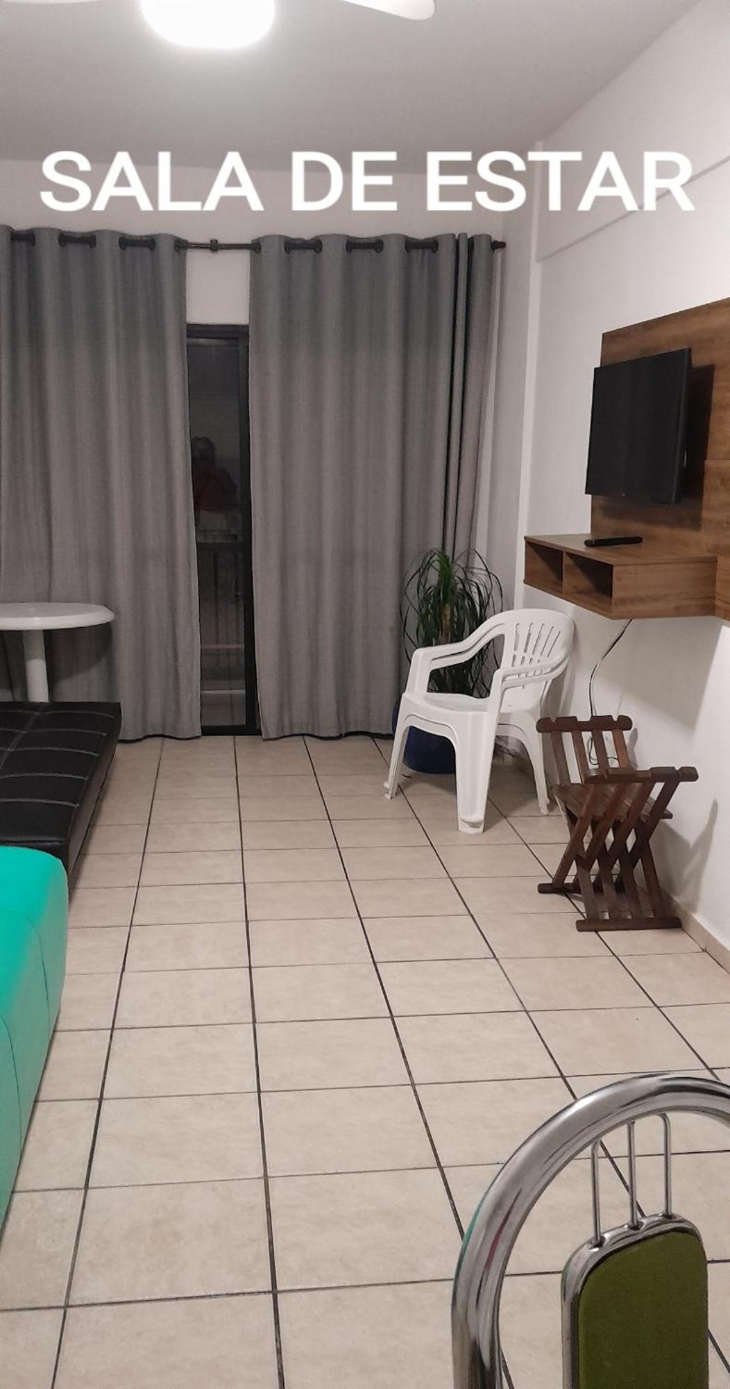 500M Da Praia, Predio Cm Piscina, 1Garagem, Wi-Fi 300 Mbps, Centro De Guaruja, Proximo A Praia E Comercio, Horarios Check-In E Check-Out Flexiveis, Churrasqueira, Екстериор снимка