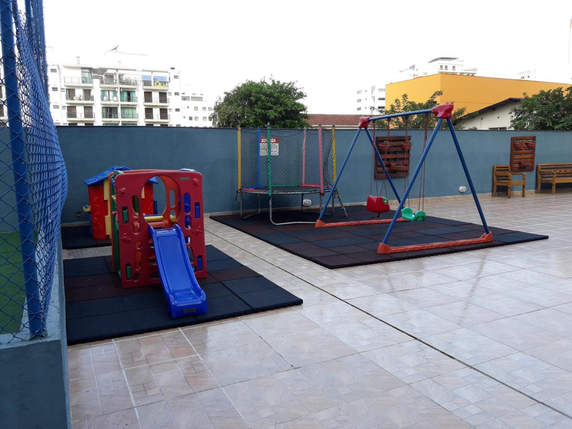 500M Da Praia, Predio Cm Piscina, 1Garagem, Wi-Fi 300 Mbps, Centro De Guaruja, Proximo A Praia E Comercio, Horarios Check-In E Check-Out Flexiveis, Churrasqueira, Екстериор снимка